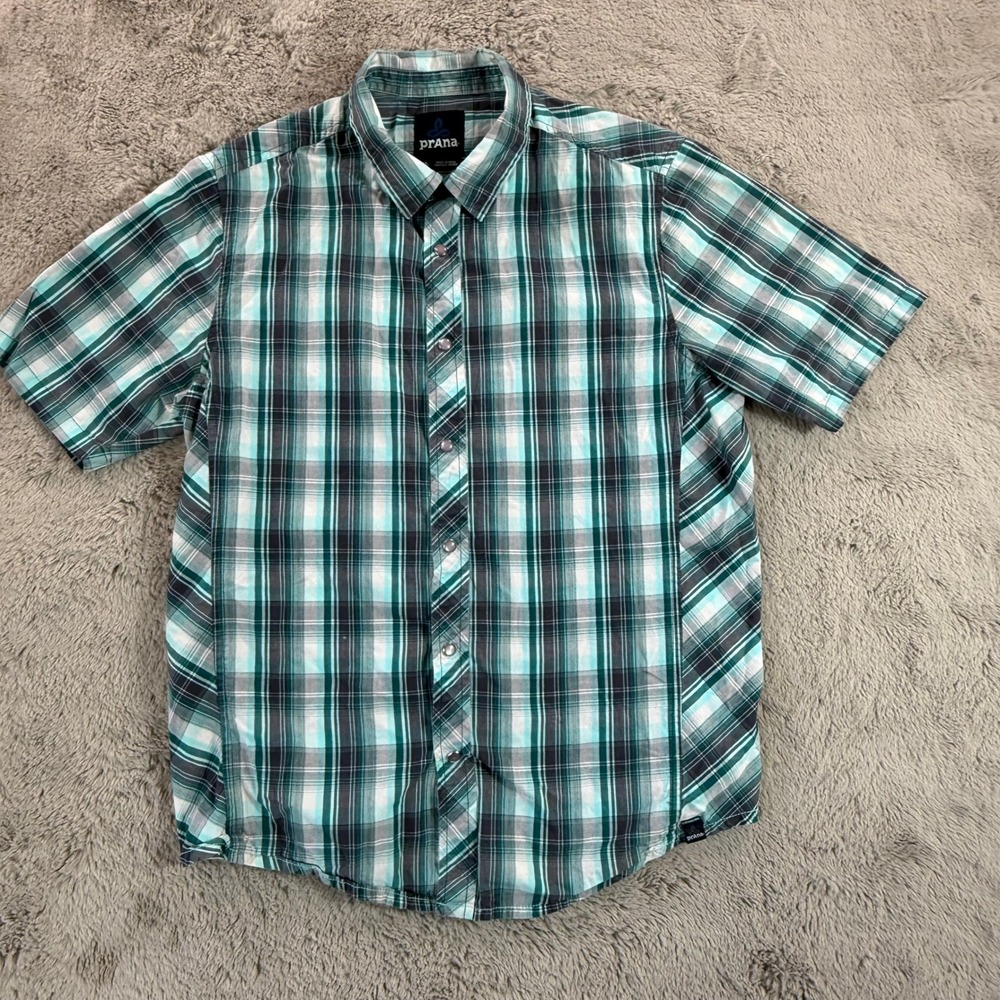 Prana Mens Short Sleeve Plaid Button Down Shirt Small Casual Outdoors